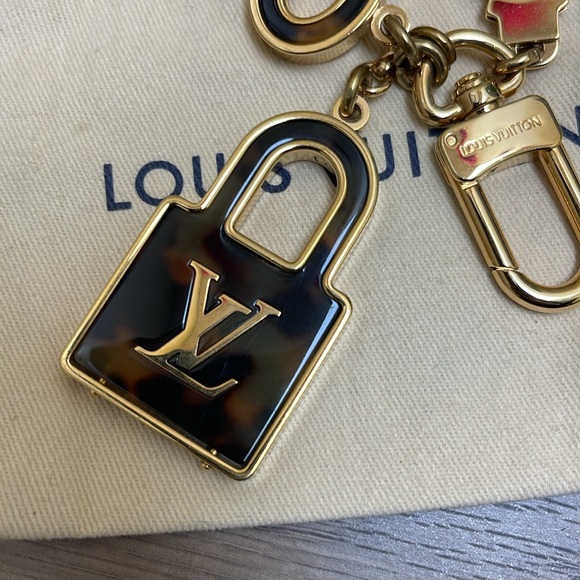 Louis Vuitton Key Ring/Charm. Guaranteed Authentic. - Picture 2 of 5